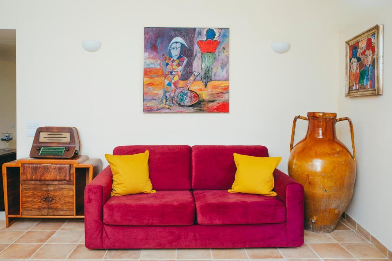 Conte Orsini Apartment Конверсано Экстерьер фото